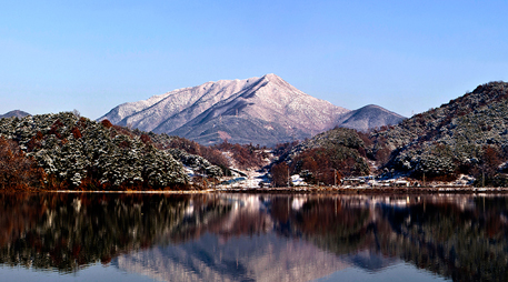 Daecheon Mountain [photo]